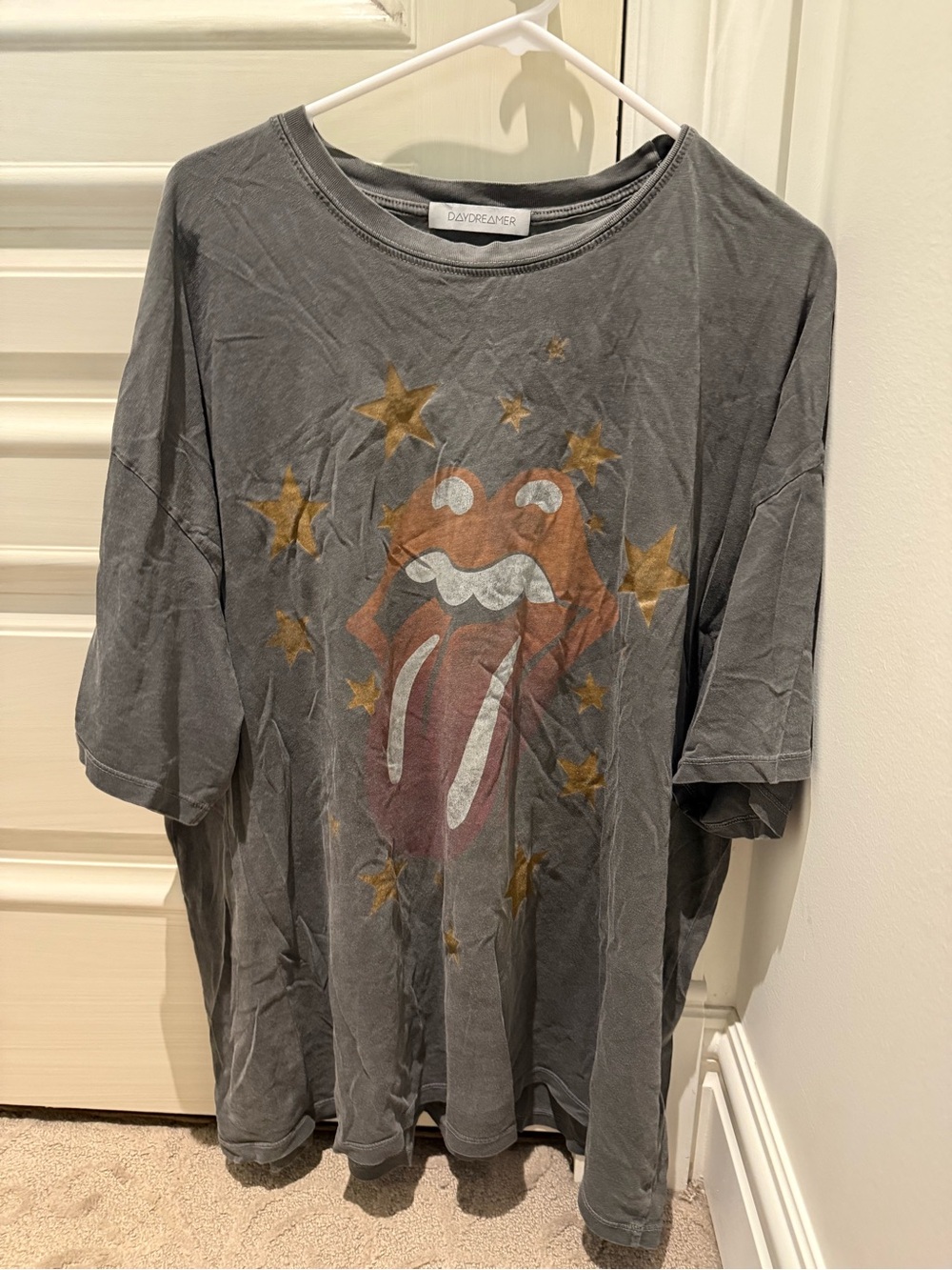 Daydreamer Charcoal Graphic Tongue & Stars Tee - Picture 1 of 3